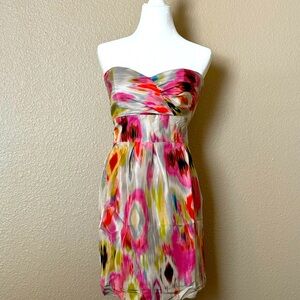 Strapless multi-color cocktail dress  for more than special events.